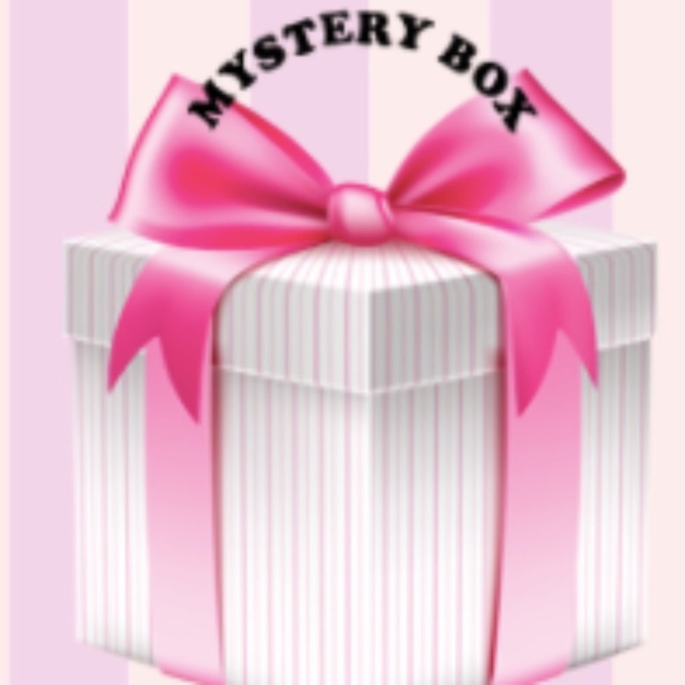 🎁 Mystery Box! 🎁 - Picture 2 of 3